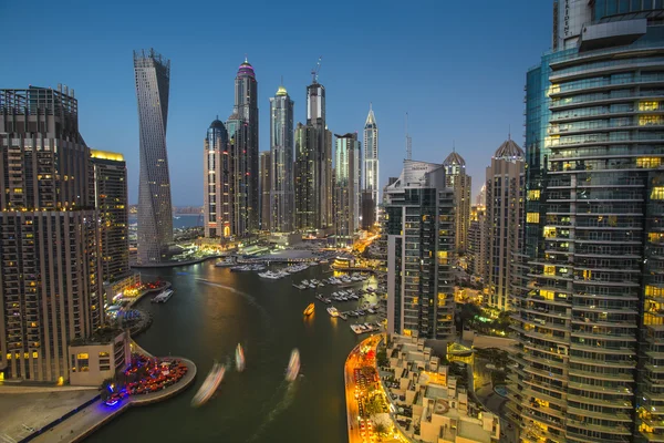 Dubai marina. Förenade Arabemiraten — Stockfoto