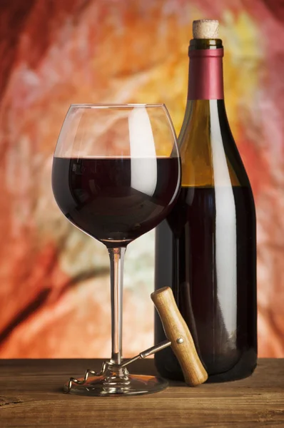 Wein, Glas und Flasche — Stockfoto