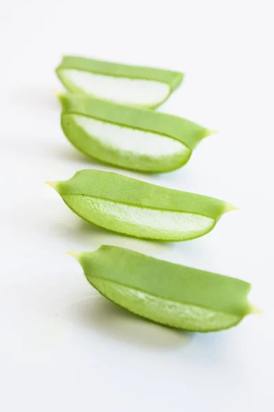 Cut aloe leaves — Stock Photo, Image