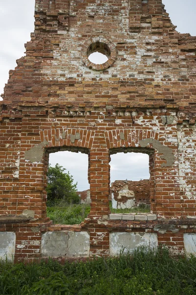 Hřebčín zchátralé 19.století — Stock fotografie