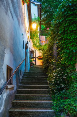 san marino akşam sokaklarında