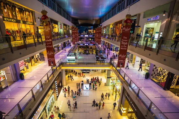 Il più grande centro commerciale del mondo — Foto Stock