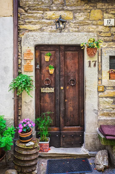 Gamla italienska hus — Stockfoto