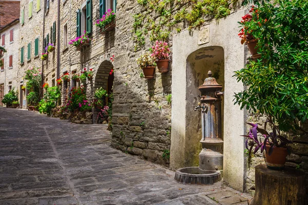 Italian street — Stock Photo, Image