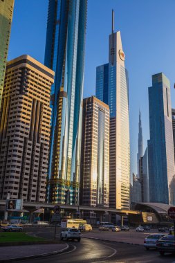 Modern gökdelenler, sheikh zayed road