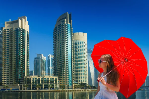 High rise buildings and streets in Dubai, UAE — Stock Photo, Image