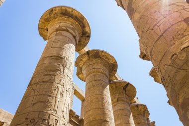 Mısır 'daki Karnak tapınağının antik kalıntıları