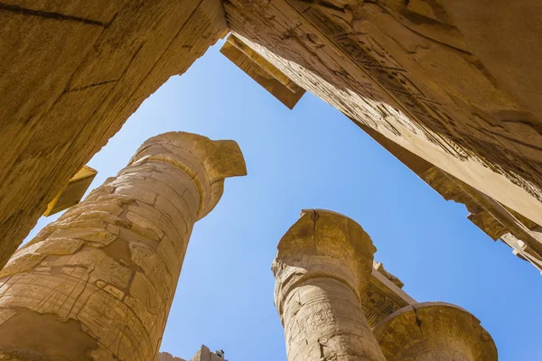 Oude ruïnes van Karnak tempel in Egypte — Stockfoto