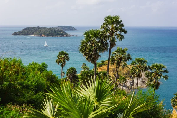 Cape is a mountain of rock in Phuket, Thailand — Stock Photo, Image