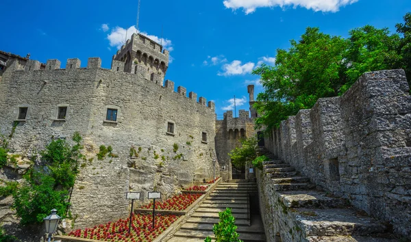 Guaita fortress on San Marino — Stock Photo, Image