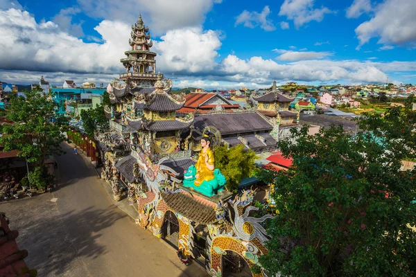 Linh Phuoc pagoda in Vietnam. — Stock Photo, Image