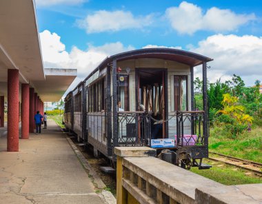 Eski tren istasyonunda Dalat