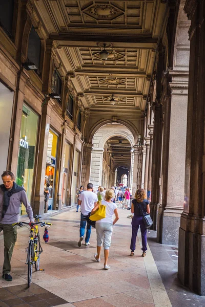 Şehir merkezindeki caddeleri genel görünümü