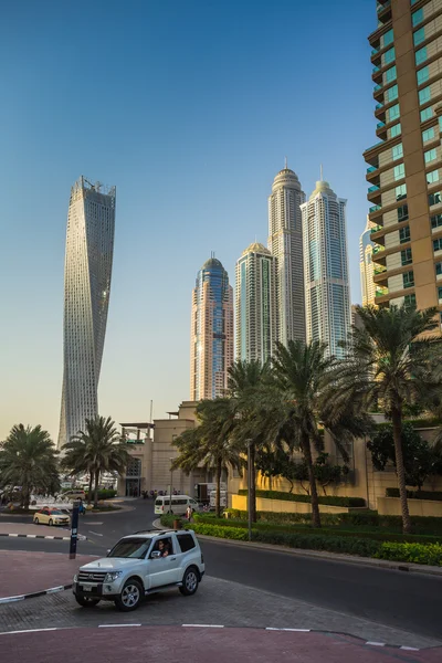 Dubai City in avond — Stockfoto