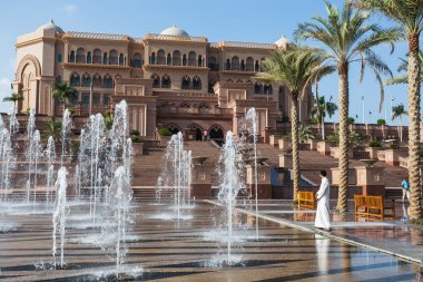 Emirates palace abu dhab içinde
