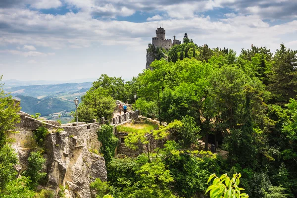 A szereplő Guaita erőd San Marino. — Stock Fotó