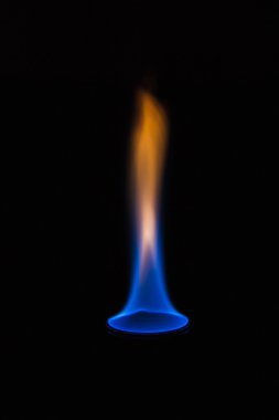 Kokteyl ile camına alev