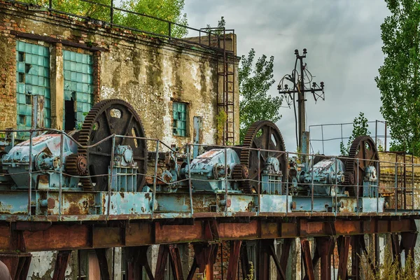 Starý rezavý uzamykací mechanismus — Stock fotografie