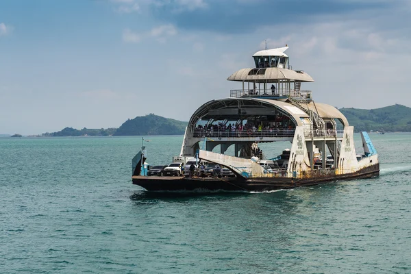 Traghetto Porto nell "isola di Koh Chang , — Foto Stock
