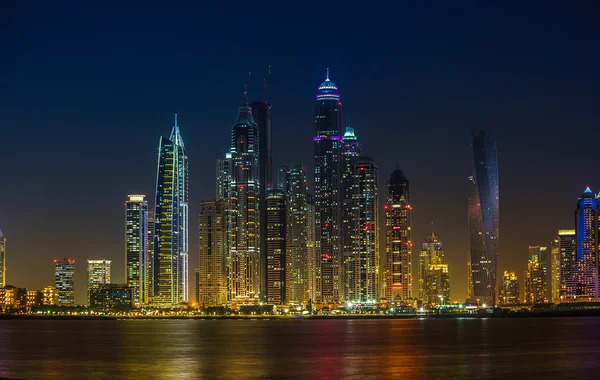 Dzielnicy Dubai marina. Zjednoczone Emiraty Arabskie — Zdjęcie stockowe