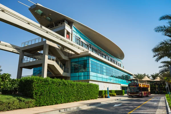 Monorail station on island Palm Jumeirah — Stock Photo, Image