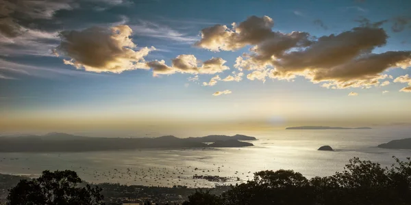 Tramonto dal punto di vista del grande Buddha — Foto Stock