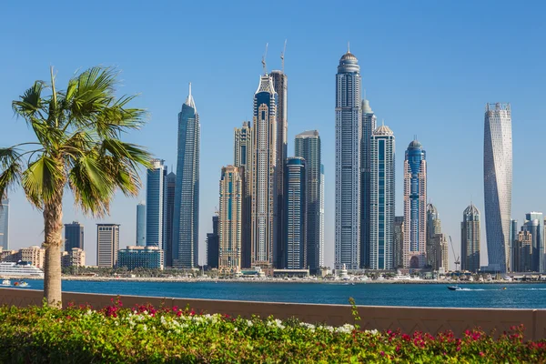 Dubai Marina architektura — Zdjęcie stockowe