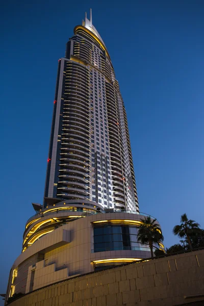 Noční pohled z hotelu na adresu — Stock fotografie