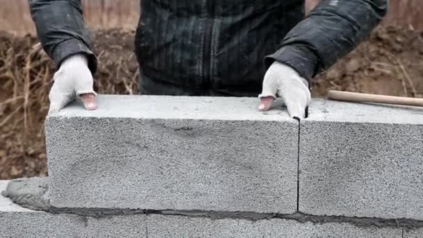 Bricklayer mortar to build the wall — Stock Video