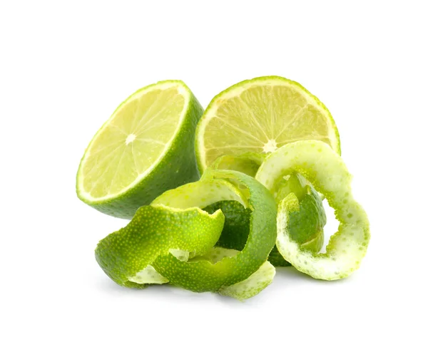 Limes pelées isolées . — Photo