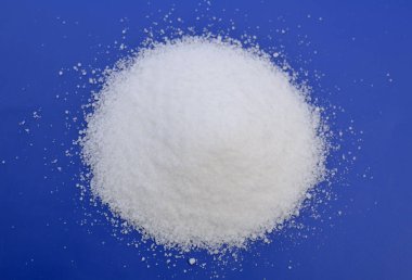 Amonyum klorür kimyasal formülü NH4CI olan bir inorganik kimyasal bileşiktir.