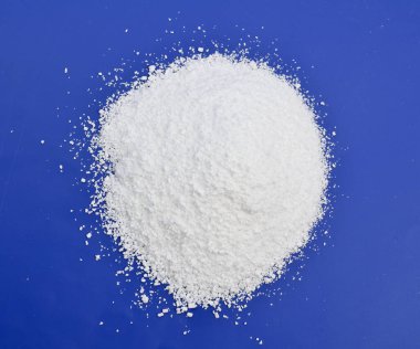 Lysin veya Lys birçok proteinin öncüsü olan bir a-amino asittir..