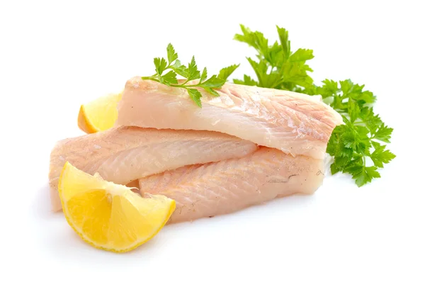 Pedaços de filetes de peixe de pescada em bruto . — Fotografia de Stock