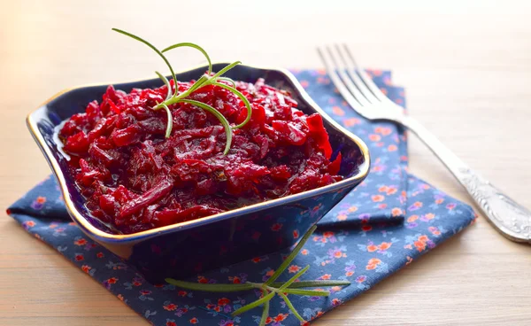 Remolacha en escabeche con romero . —  Fotos de Stock