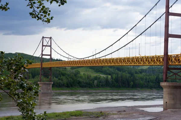 Hängbro Vid Dunvegan Spänner Över Mäktiga Peace River Alberta Kanada — Stockfoto