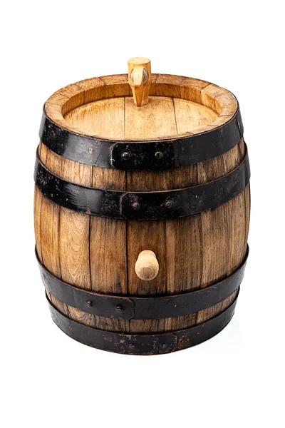Dřevěný Sud Alkoholické Nápoje Obsahující Izolované Bílém Pozadí — Stock fotografie