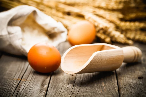 Wheat and flour background — Stock Photo, Image