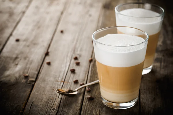 Two glasses of latte — Stock Photo, Image