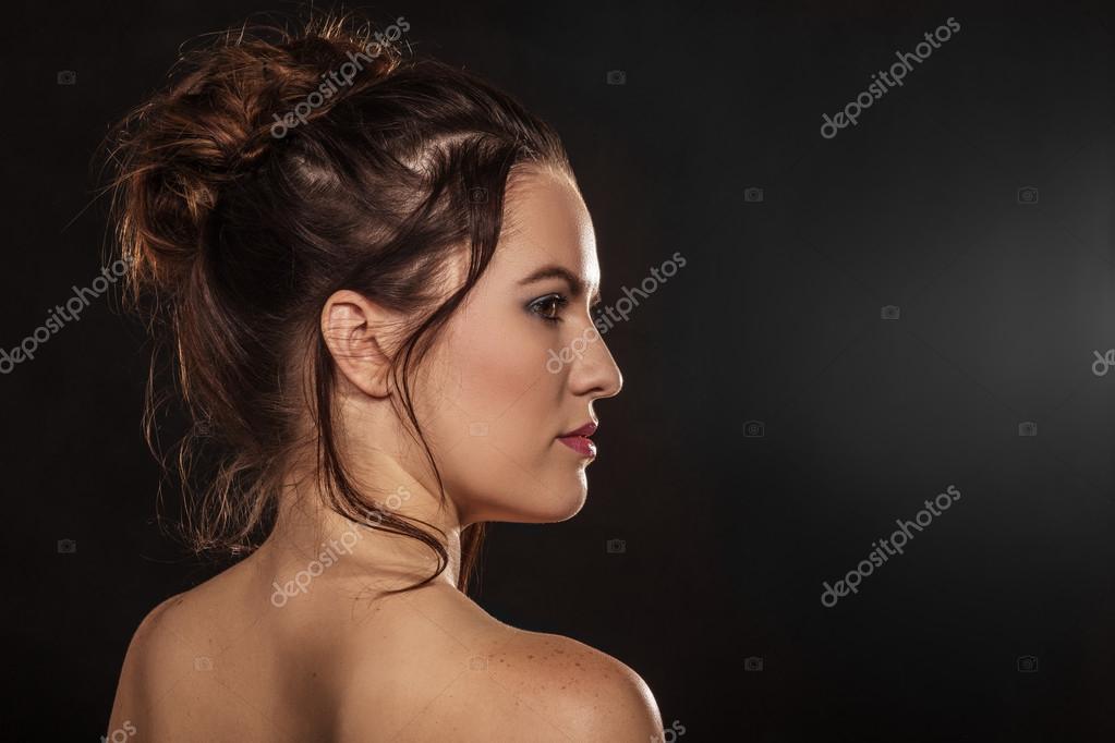 mujer espalda desnuda — Foto de stock © lekcej 62819755