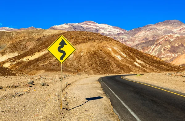 Viajar no deserto — Fotografia de Stock