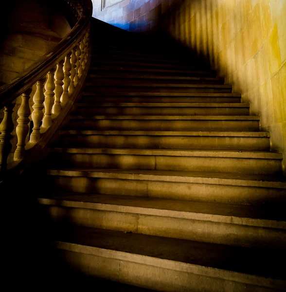 Old staircase made of pure white marble in gothic mood — Stock Photo, Image