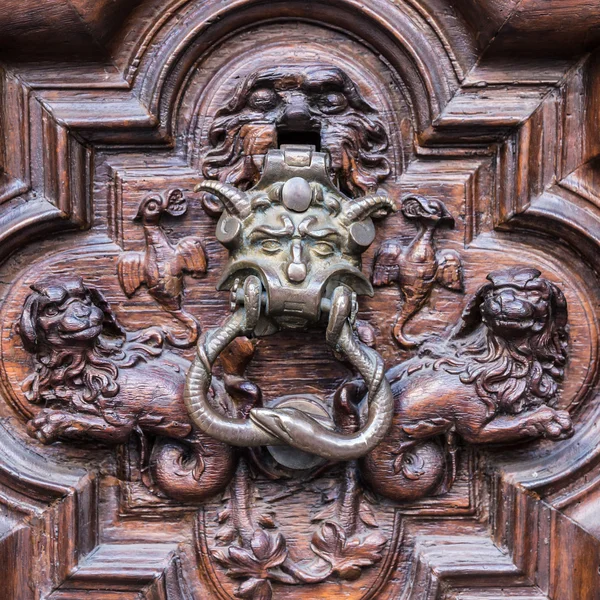 Turin - ördög ajtó — Stock Fotó