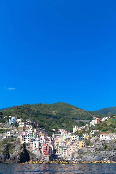 Riomaggiore in Cinque Terre, Italy - Summer 2016 - view from the — Stock Photo, Image