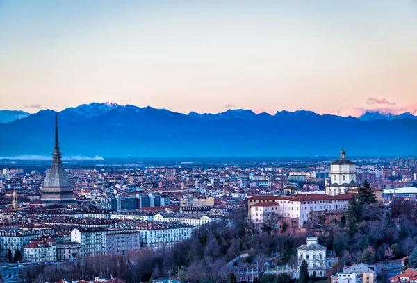 Turin Italien Circa August 2020 Panoramautsikt Med Skyline Vid Solnedgången — Stockfoto