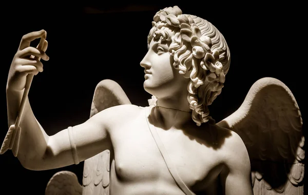 Milão Itália Junho 2020 Triunfante Cupido Bertel Thorvaldsen Estátua Antiga — Fotografia de Stock