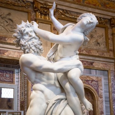 ROME, ITALY - 24 AĞUSTOS 2018: Dev Lorenzo Bernini başyapıtı, Proserpina Tecavüzü, 1622