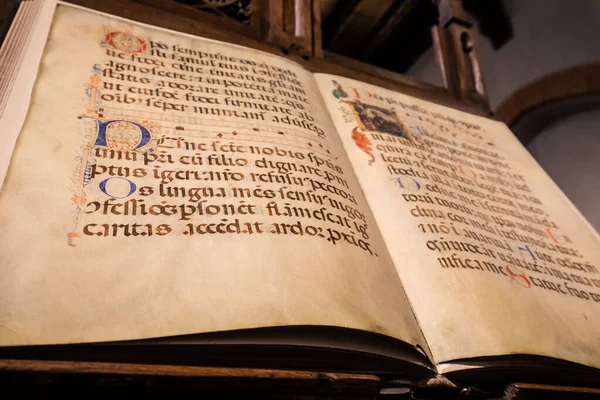 Turin Itália Circa Maio 2021 Manuscrito Medieval Antigo Com Caligrafia — Fotografia de Stock