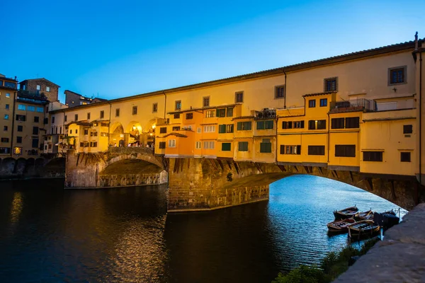 Florence Italië Circa Juni 2021 Zonsondergang Ponte Vecchio Oude Brug — Stockfoto