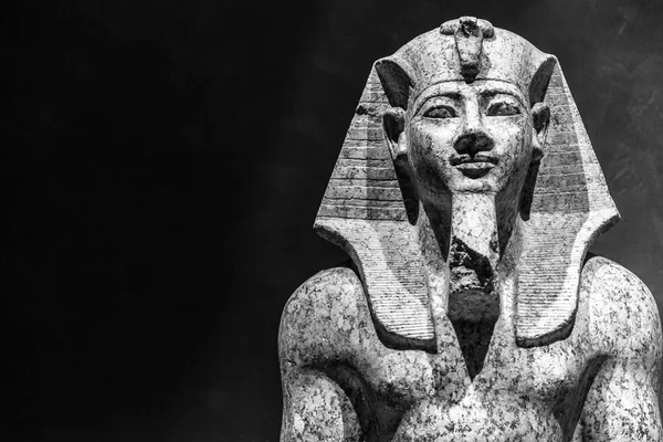 Pharao-Statue — Stockfoto