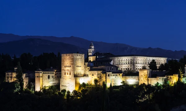 Alhambra de noche — Foto de Stock